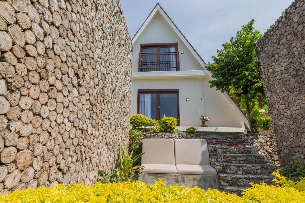 Kabeh Jati Garden Villa & Restaurant Tanglad Exterior photo